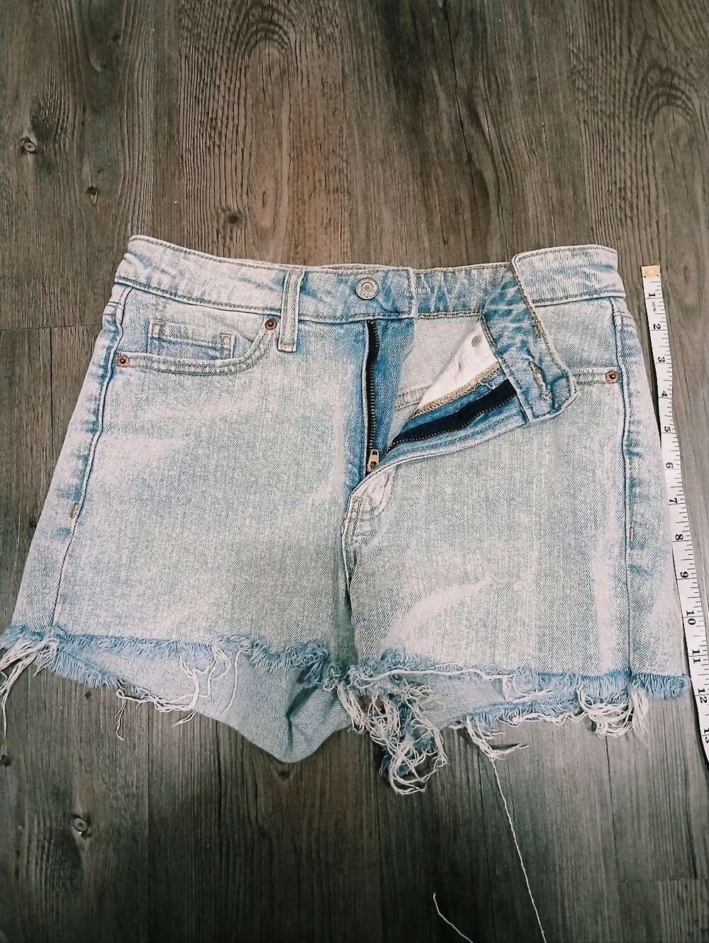 Old Navy Light Blue Frayed Hem Denim Shorts